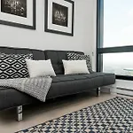Lively 1Br In Downtown Mtl By Sonder